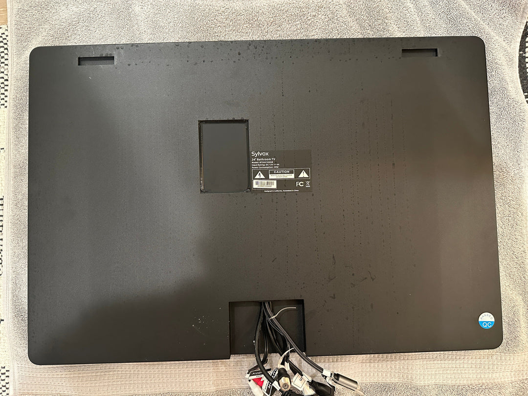32" Waterproof TV for Bathroom - Mirror TV On Wall Model